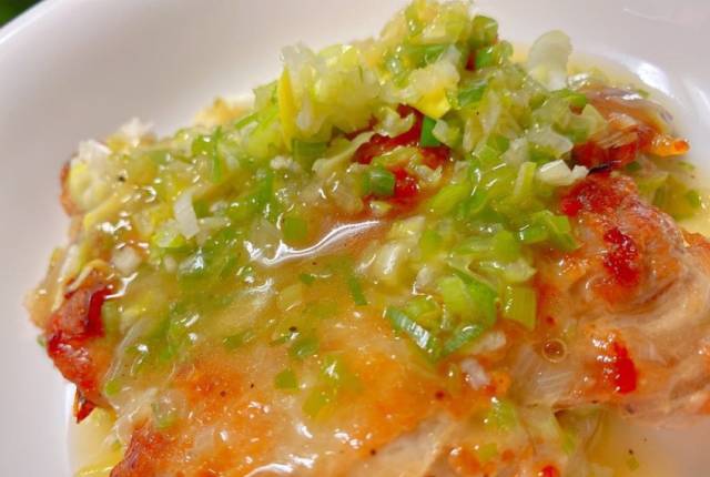 鶏もものローストねぎ塩ソース