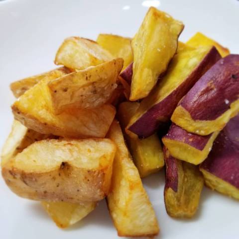 さつまいもとじゃがいものフレンチフライ