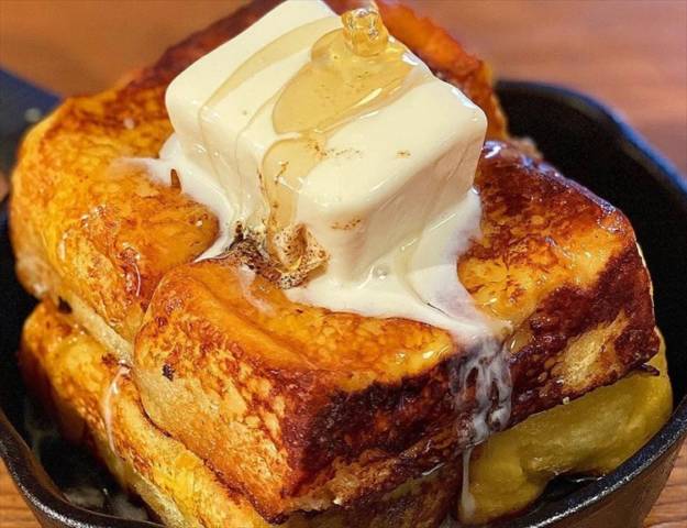 バニラアイスフレンチトースト