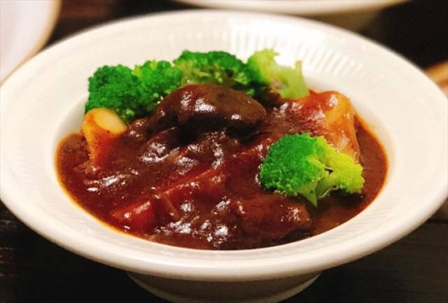 特製ビーフシチュー