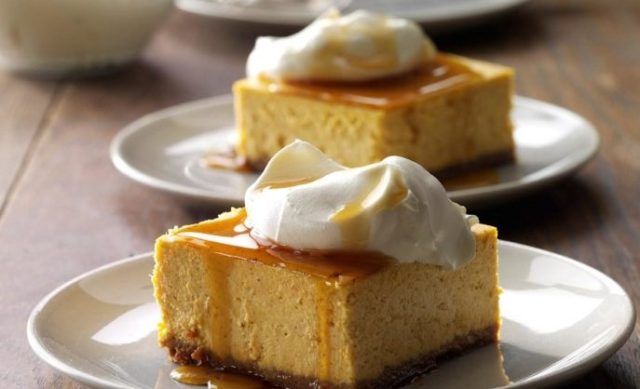 カフェ風カボチャチーズケーキデザート