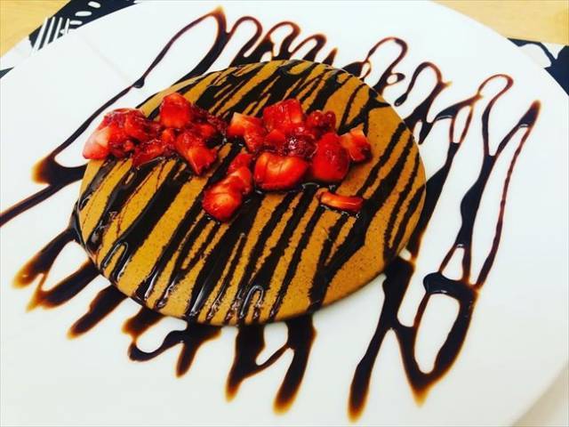 チョコプロテインパンケーキ