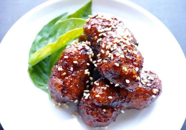 大豆ミートのヤンニョムチキン風