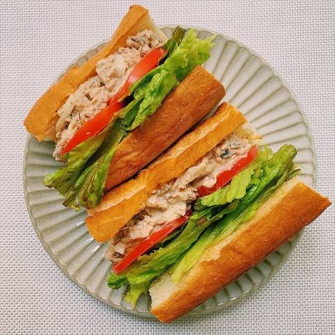 サバ缶バインミー