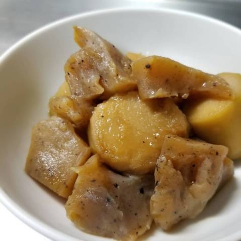 里芋とこんにゃくの煮物