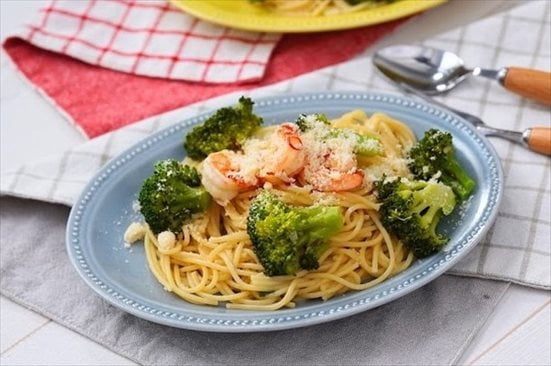 エビとブロッコリーのパスタ