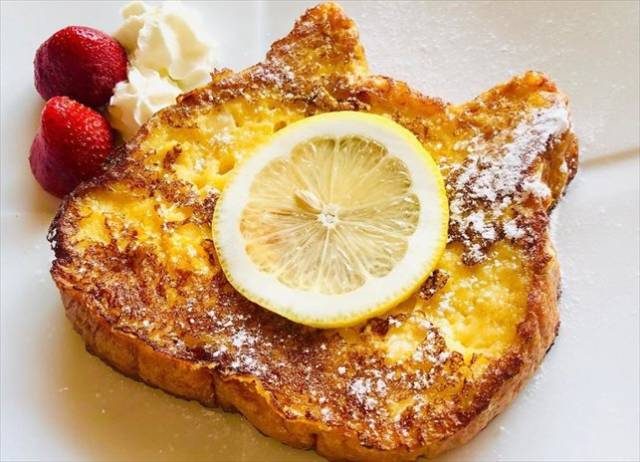 ねこねこフレンチトースト