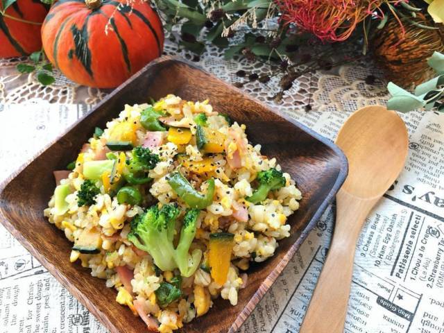 ガーリック炒飯