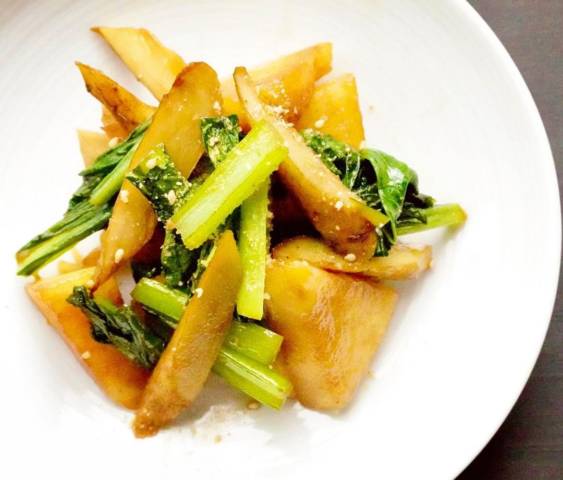 冬瓜とごぼうのオイスターソース炒め