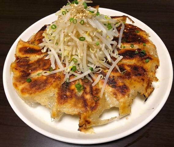 浜松羽付き餃子