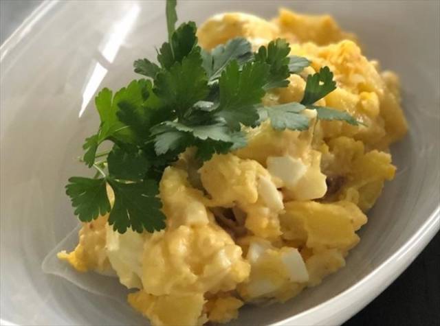 ジャガイモとアンチョビのサラダ