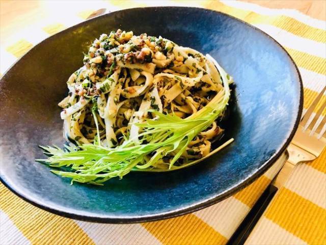 大葉ジェノベーゼパスタ