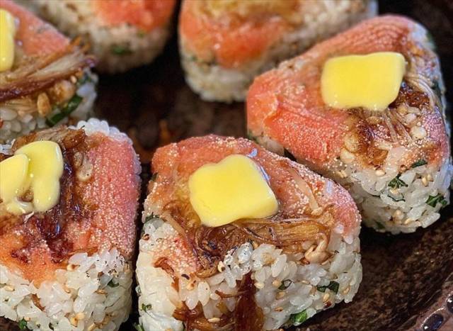 明太えのきバターおにぎり