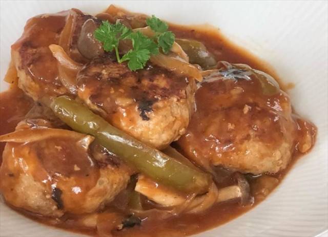 ワンパン煮込みハンバーグ