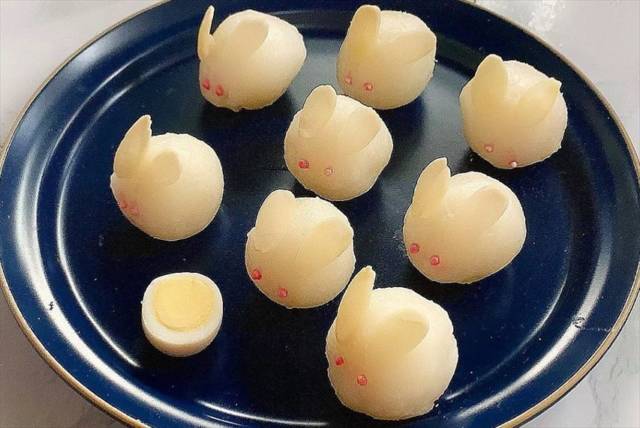 中秋の名月うさぎちゃんお月見団子