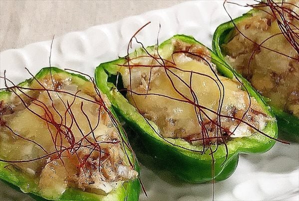 ピーマンのさば詰め焼き