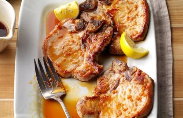 ハニーガーリックソースのポークソテー