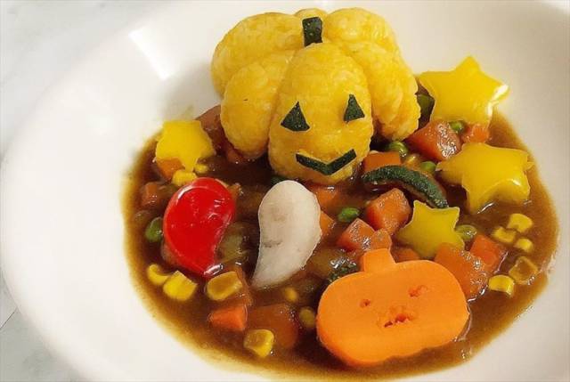 パンプキンおにぎりカレー