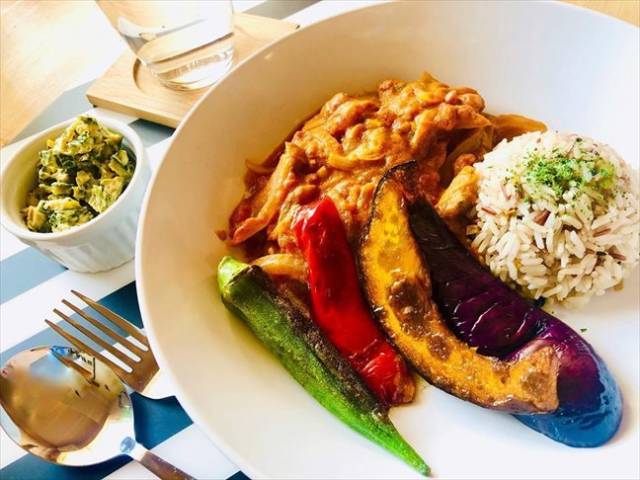 シーフードトマトカレー