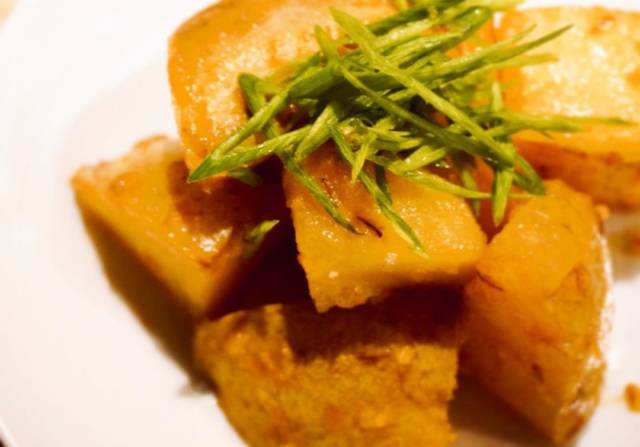 新ジャガイモの味噌炒め