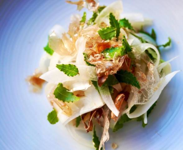 新玉ねぎと木の芽のおかか和え