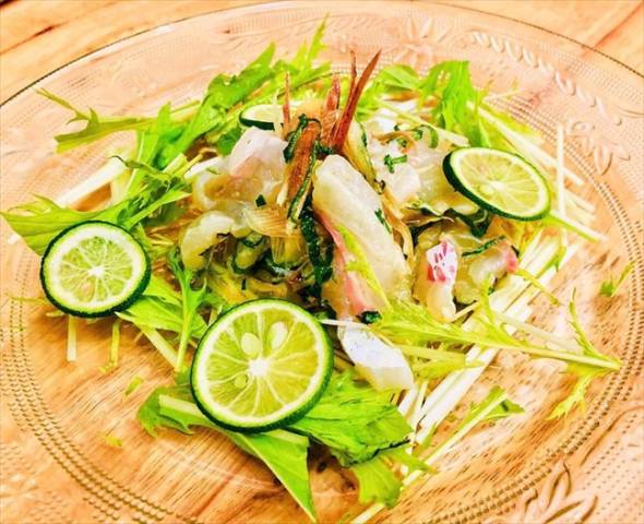 すだちと鯛のカルパッチョ