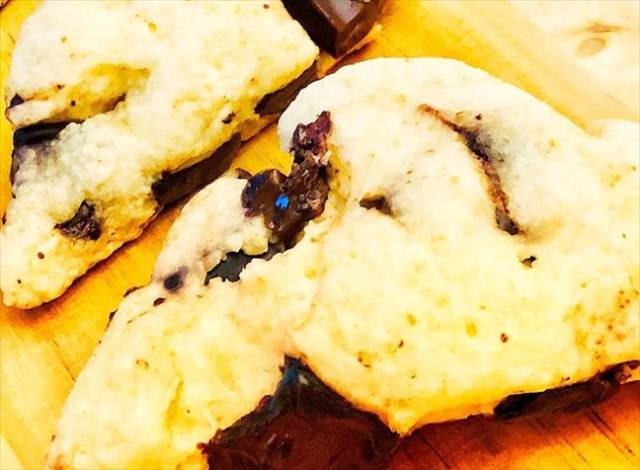 スタバ風スコーン