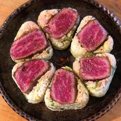 絶品！和牛ネギ塩おにぎり