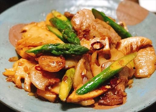 豚肉と季節野菜の中華風炒め